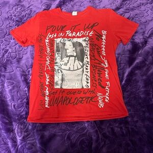 Rihanna Unapologetic Tour T Shirt Size Large Red Concert Tee Rap Tee Hip Hop